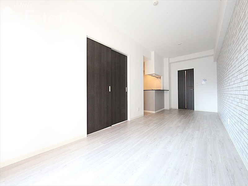 居室・リビング　内装