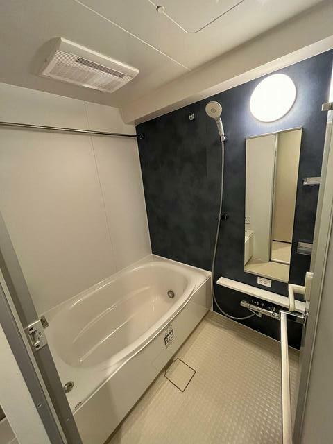 バス・シャワールーム　?