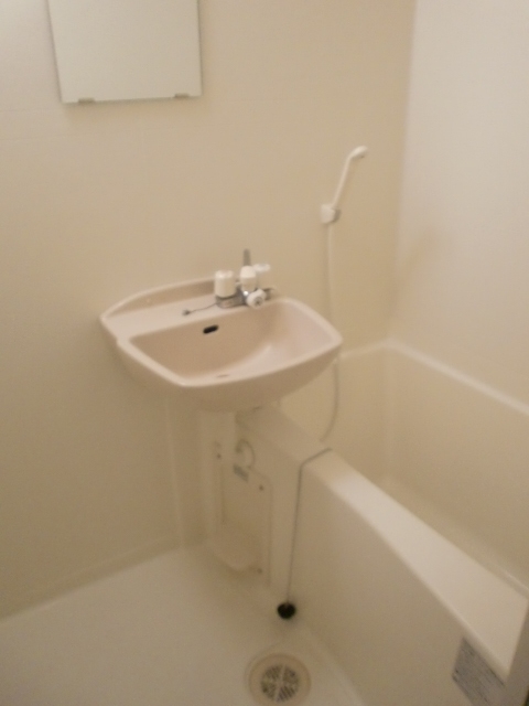 バス・シャワールーム　同タイプ部屋