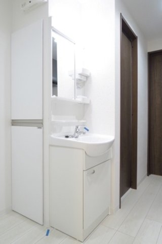 洗面設備　同施工会社「T‘s Cuoreシリーズ」イメージ写真です。