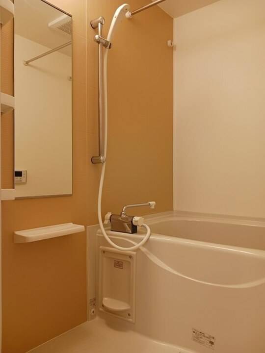 バス・シャワールーム　浴室