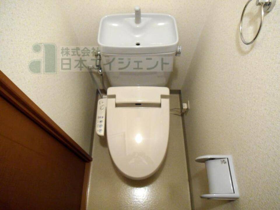 トイレ　トイレ