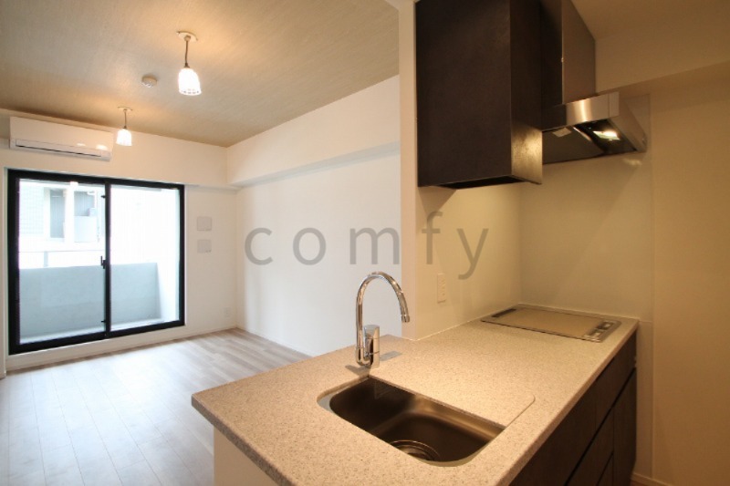 キッチン　システムキッチン