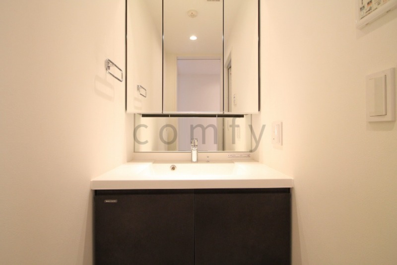 洗面設備　独立洗面台