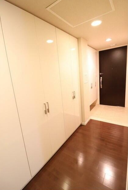 玄関　別部屋参照