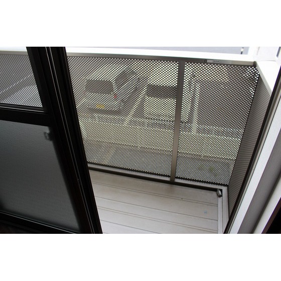 バルコニー　お洗濯にも便利なバルコニー付き