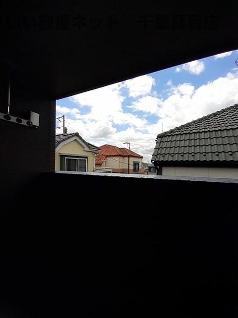 バルコニー　外からの目が気にならないバルコニーで洗濯物が干せます