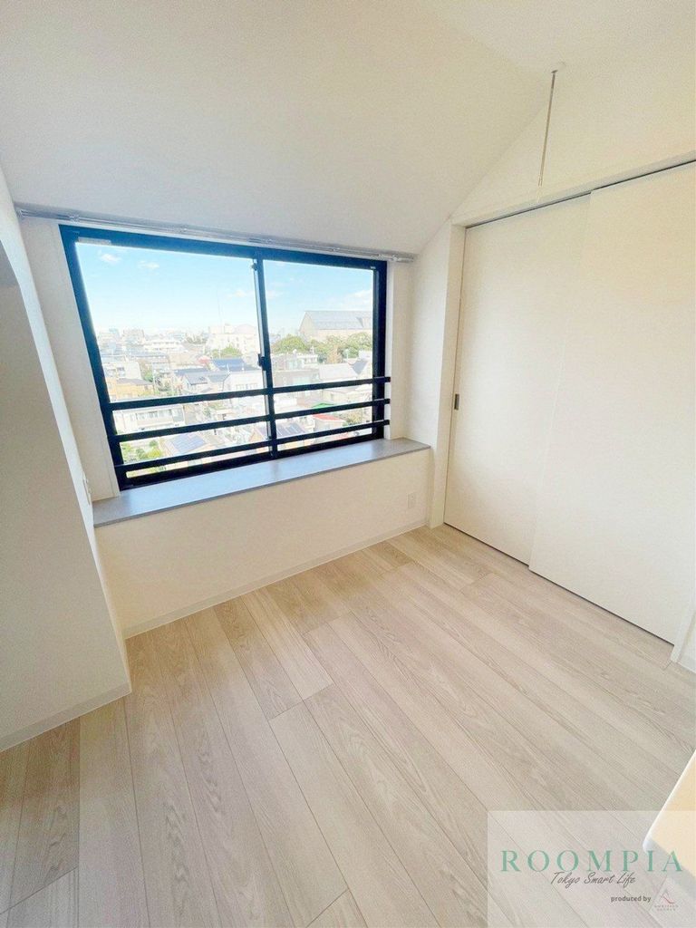 居室・リビング　※同タイプの別のお部屋です。