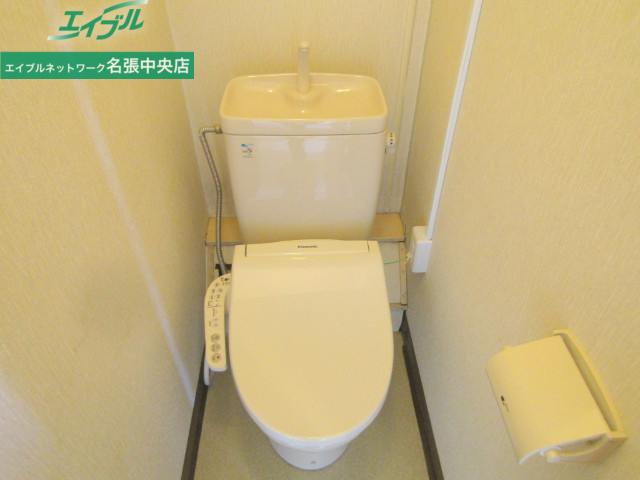トイレ　写真は同物件・別室の写真です。