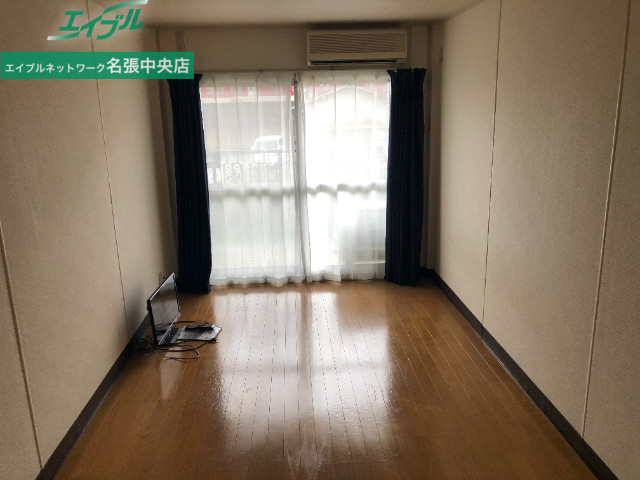 その他部屋・スペース　写真は同物件・別室の写真です。