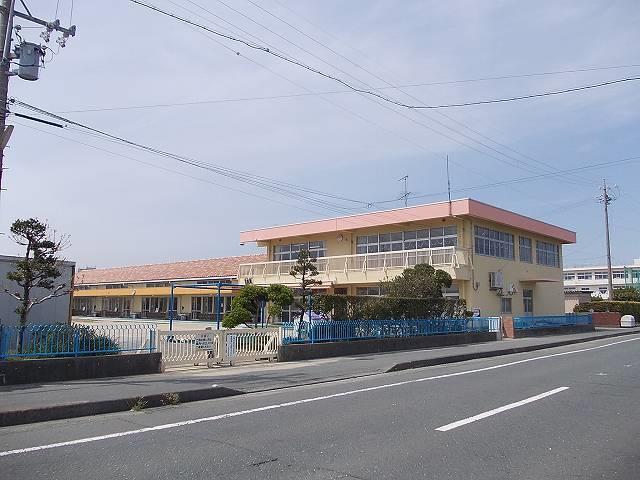エントランス　竜洋東こども園まで900m