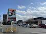 コンビニ　セブンイレブン土浦市民会館前店（コンビニ）まで550m