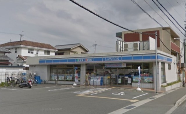 コンビニ　ローソン　池田石橋三丁目店（コンビニ）まで440m