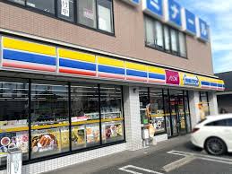 コンビニ　ミニストップ泉中田東店（コンビニ）まで425m