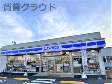 コンビニ　ローソン 市原八幡海岸通店（コンビニ）まで560m