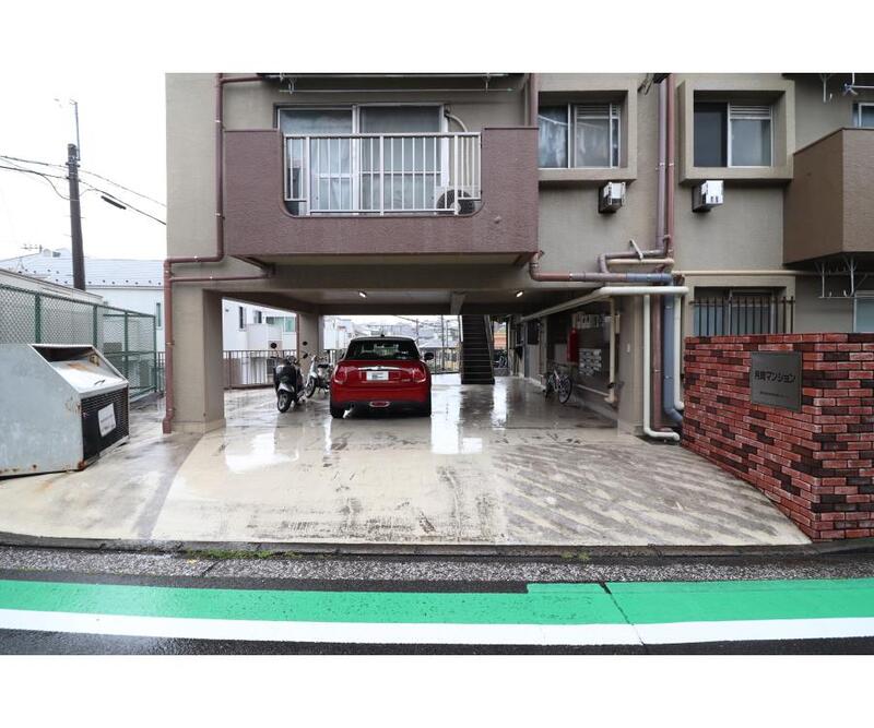 エントランス　開放的なエントランス♪