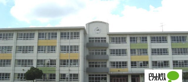 小学校　名古屋市立庄内小学校（小学校）まで1111m