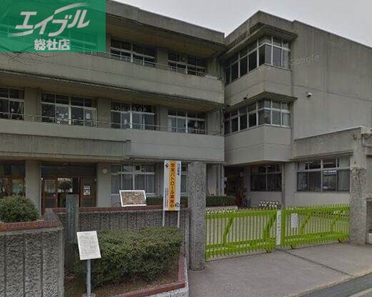 小学校　倉敷市立川辺小学校（小学校）まで2093m