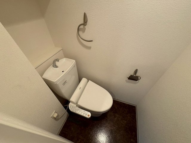 トイレ　ゆったりとした空間のトイレです