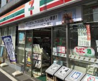 コンビニ　セブンイレブン 世田谷駒沢大学駅西店（コンビニ）まで161m