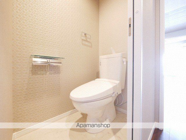 地下鉄堺筋線 北浜駅 徒歩10分 13階建 築7年のトイレ写真