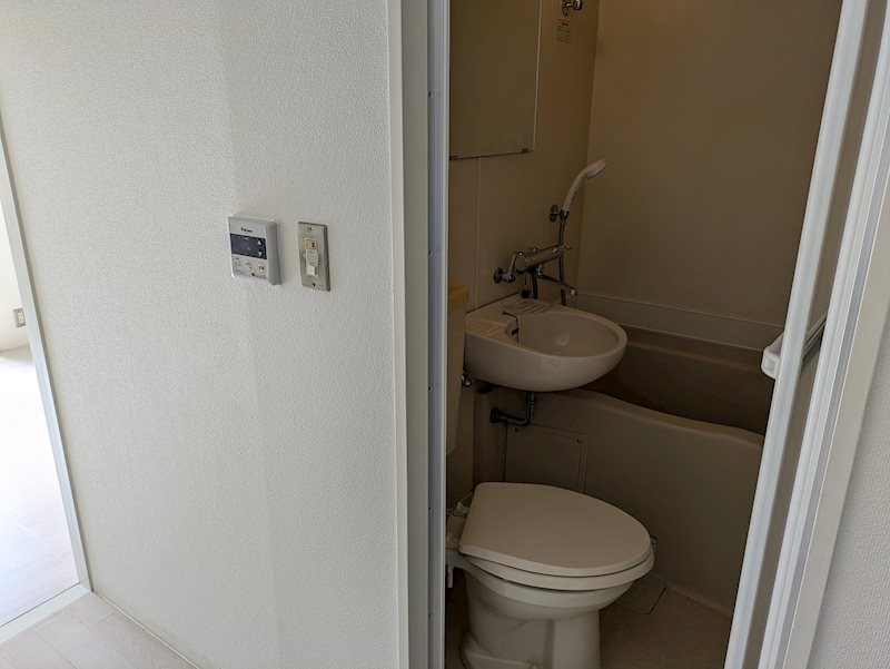 トイレ　同建物別号室の室内写真です。(308号室)