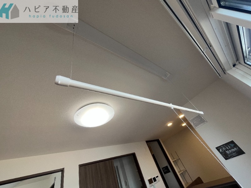 その他設備　室内物干し