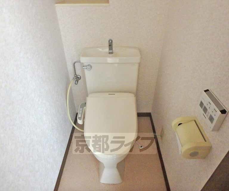 トイレ　ウォシュレット対応です