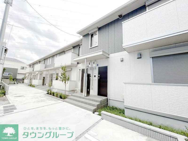 建物外観　エントランス