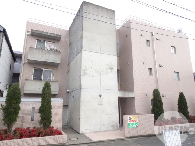 堺市北区百舌鳥梅町のマンションの建物外観