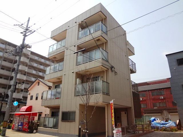 神戸市長田区細田町のマンションの建物外観