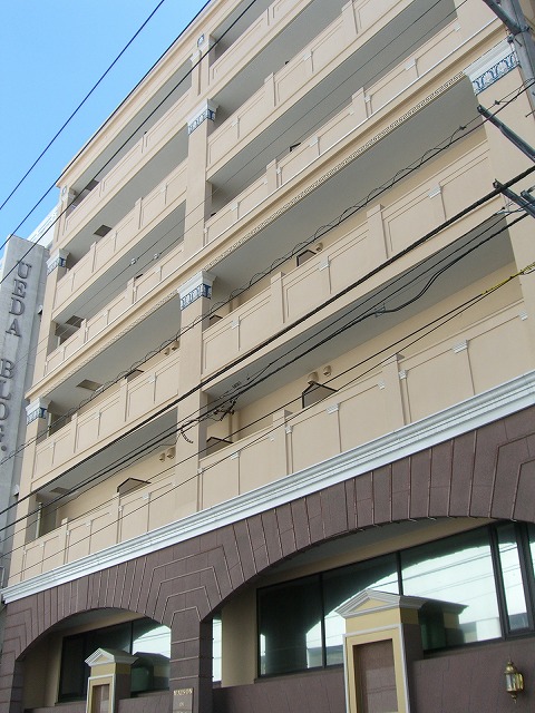神奈川県横浜市中区山下町（マンション）の賃貸物件の外観