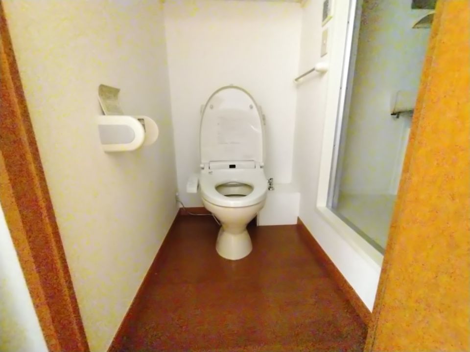 その他　温水洗浄便座設置