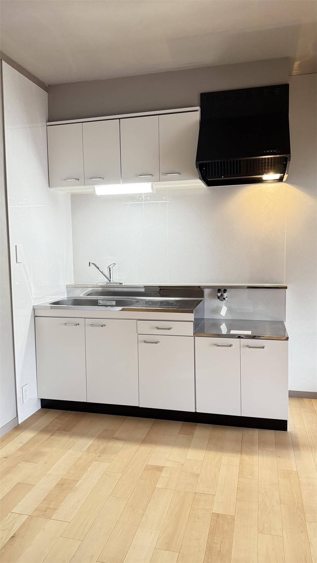 キッチン　お好みのコンロを設置できるタイプのキッチンです。