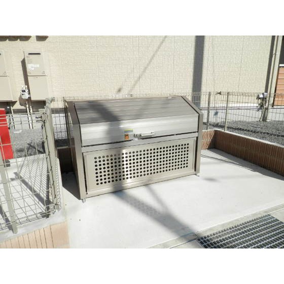 その他　ダストボックス