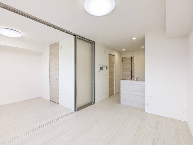 居室・リビング　図面と現状に相違がある場合には現状を優先