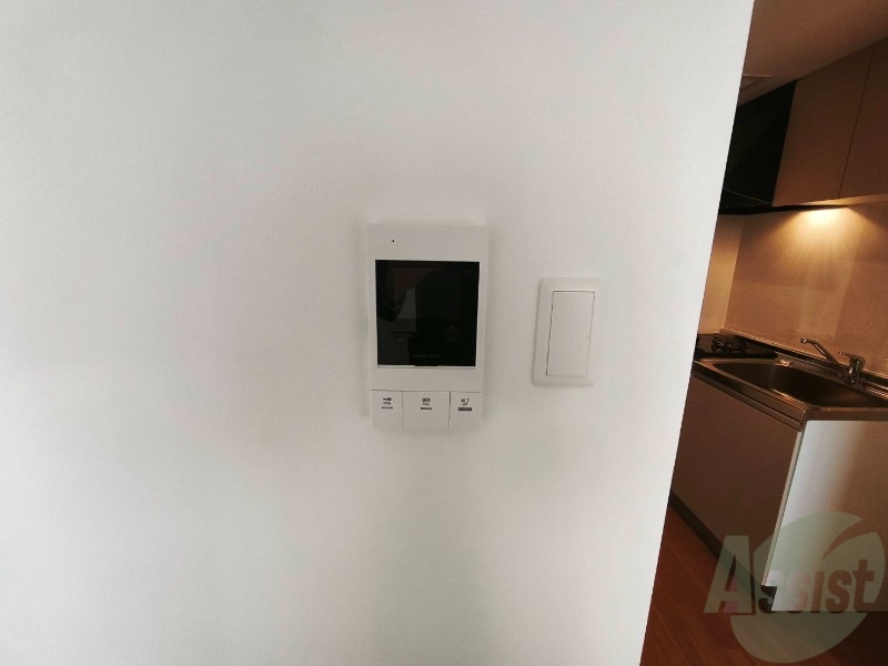 セキュリティ　モニタ付インターホンでセキュリティ面も安心です。