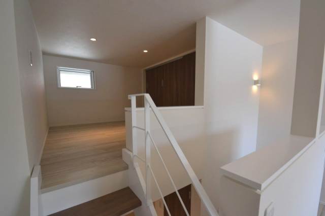 居室・リビング　明るい室内です