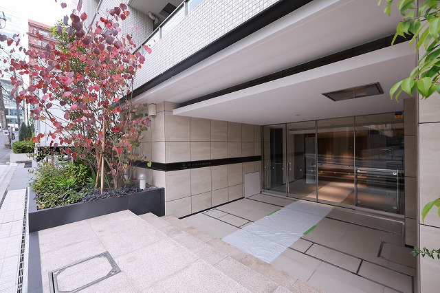 エントランス　エントランス