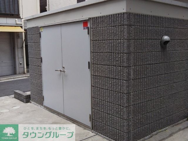 その他設備　ごみ捨て場