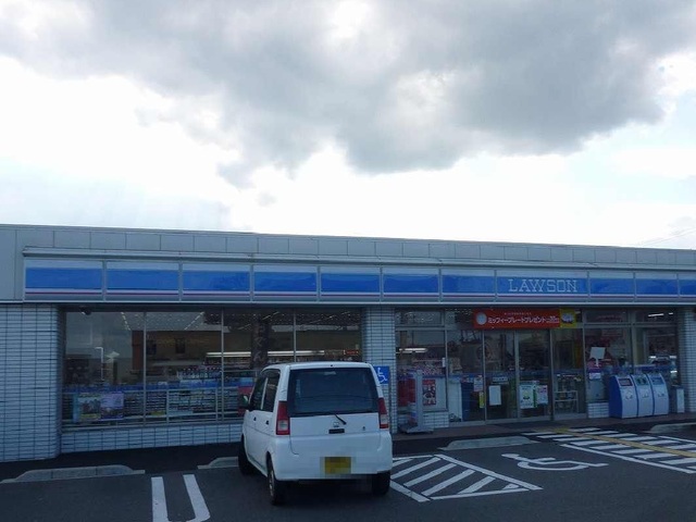 コンビニ　ローソン琴浦丸尾店（コンビニ）まで350m