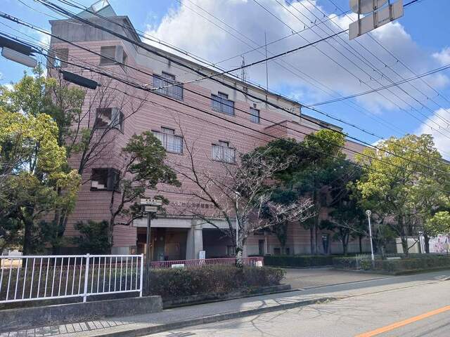 大学・短大　大阪芸術大学短期大学部（大学・短大）まで650m