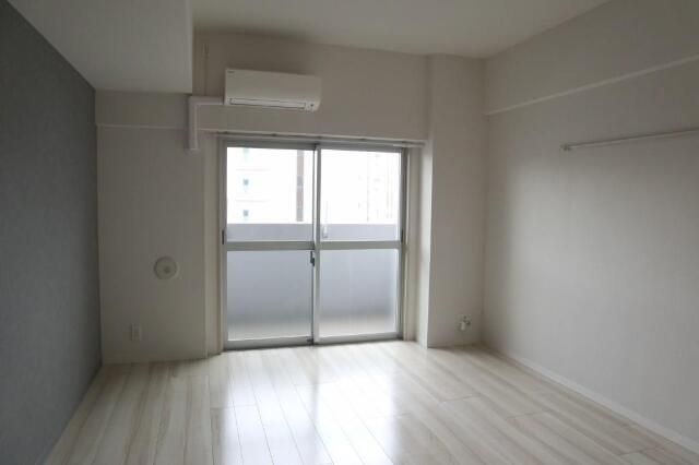 居室・リビング　※別部屋参考写真