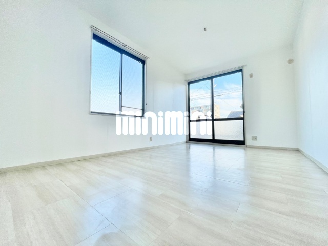 居室・リビング　エアコン設置予定