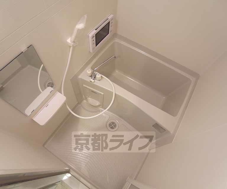 バス・シャワールーム　なんと！浴室にＴＶ付いてます！