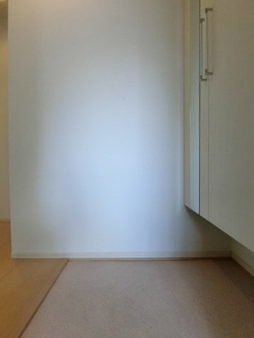 玄関　詳細は、RISUMO江坂本店→06-6155-7137まで♪