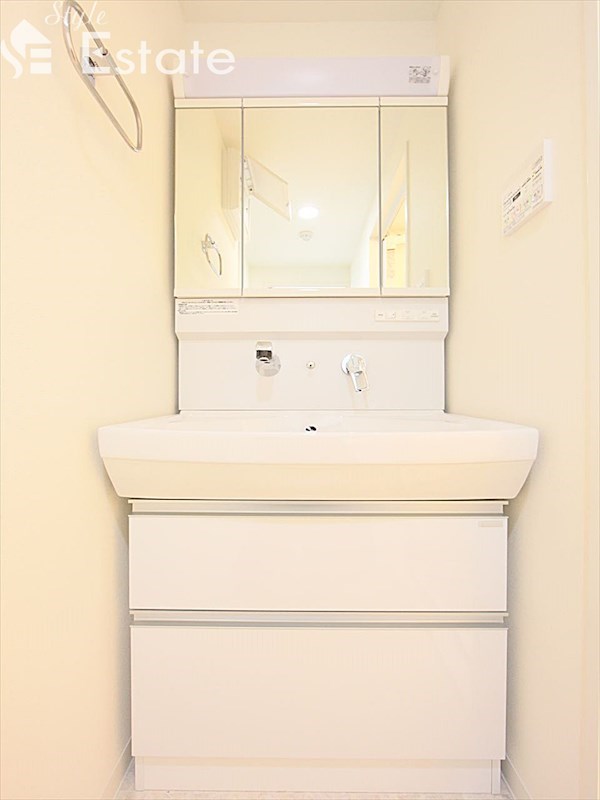 洗面設備　シャンプードレッサー