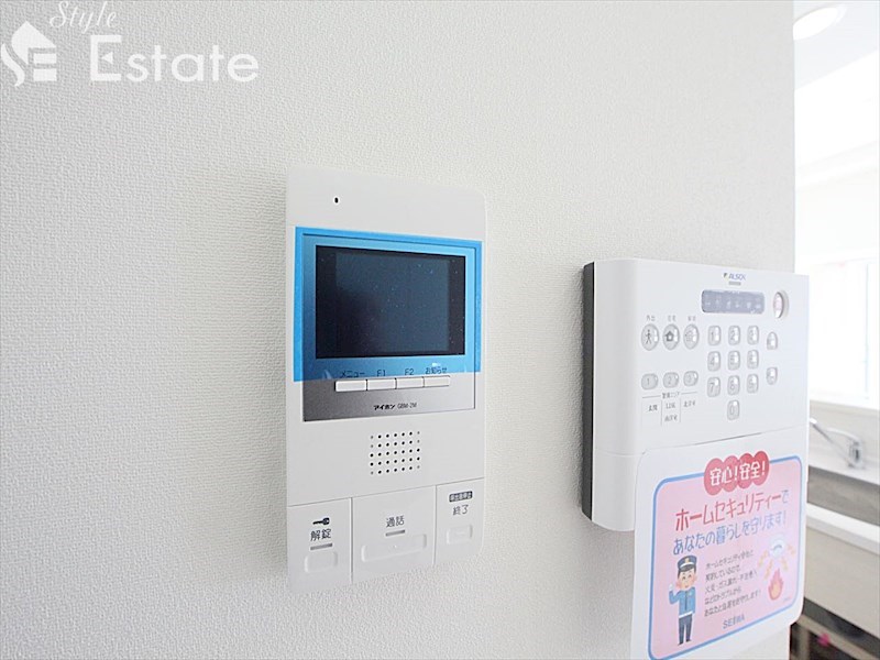 セキュリティ　モニター付きインターホン