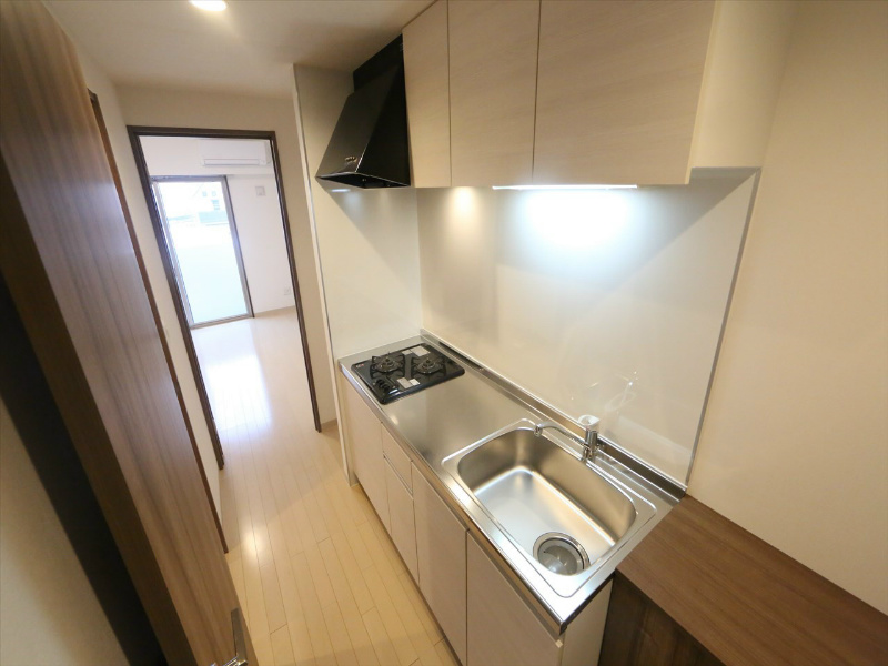 キッチン　システムキッチン（ガス2口コンロ付）