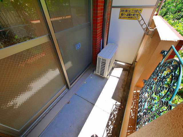 バルコニー　落ち着いた時間を過ごせるバルコニーです